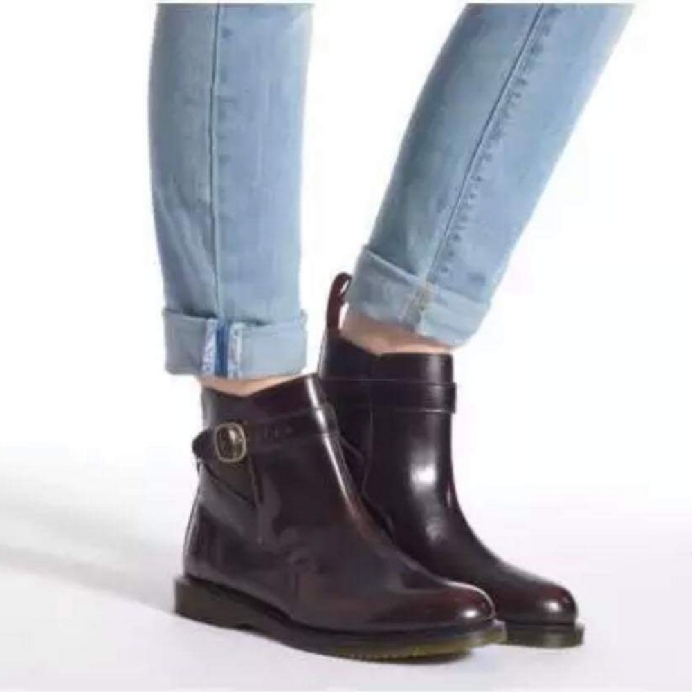 Dr. Martens